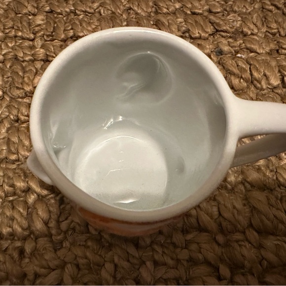 Artist Vincent Van Gogh mug in the shape of his face with beard accent. - Picture 4 of 4